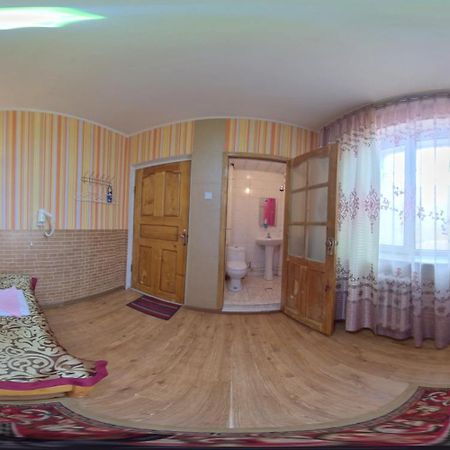 Danista Nomads Tour Hostel Улан-Батор Экстерьер фото